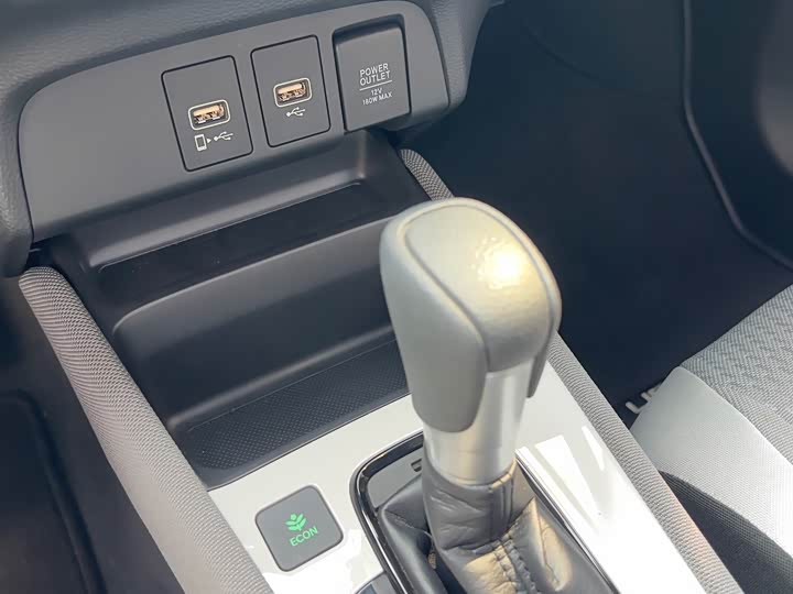 Honda Life 2021 2021款 1.5L CVT CRO-S乐趣版