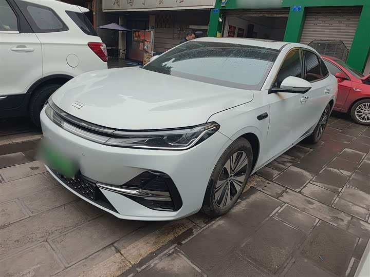 Geely Galaxy A7 2025 2025款 EM-i 150km 探索+版