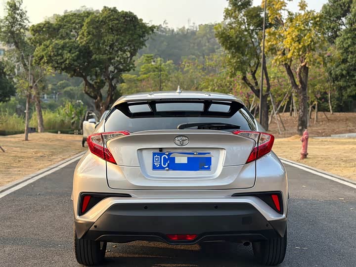 Toyota C-HR 2021 2021款 2.0L 舒适版