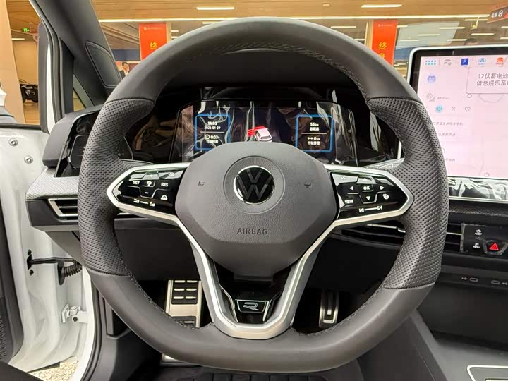 Volkswagen Golf 2025 2025款 300TSI R-Line