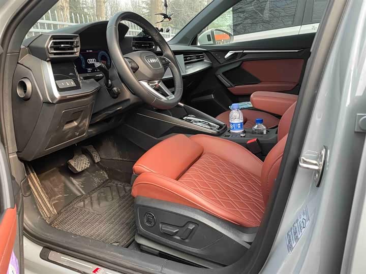 Audi A3 2025 2025款 Sportback 35TFSI 飞驰尊享型