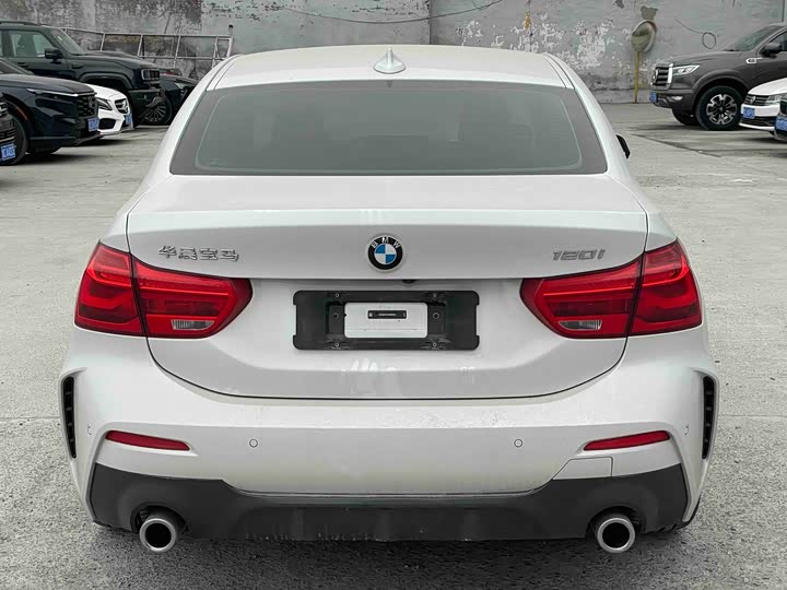 BMW 1 Series 2023 2023款 120i M运动版