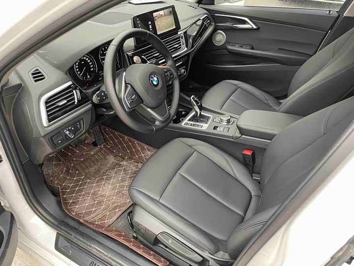BMW 1 Series 2023 2023款 120i M运动版