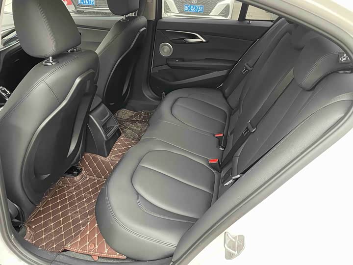 BMW 1 Series 2023 2023款 120i M运动版