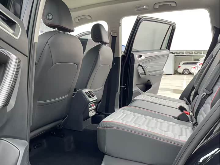 Volkswagen Tiguan L Hybrid 2022 2022款 430PHEV 插电混动尊贵版