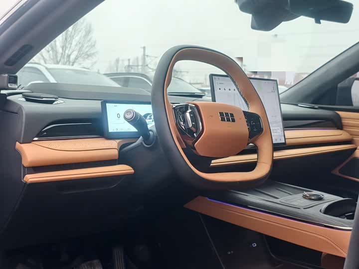 Geely Galaxy Starshine 8 EM-i 2025 2025款 130km EM-P 星舰版