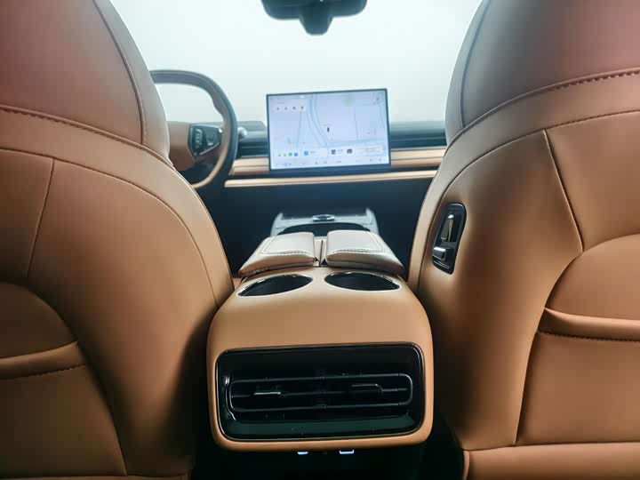 Geely Galaxy Starshine 8 EM-i 2025 2025款 130km EM-P 星舰版