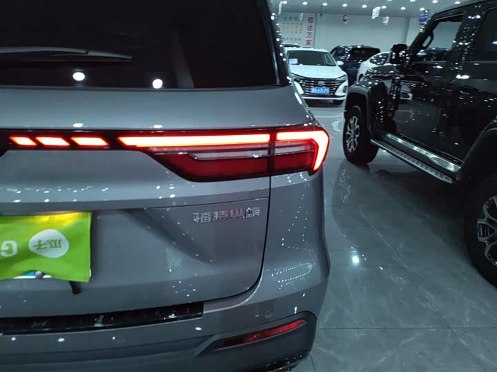 Ford Equator 2023 2023款 EcoBoost 225 黑曜倾橙版尊领型 7座（2/2/3）