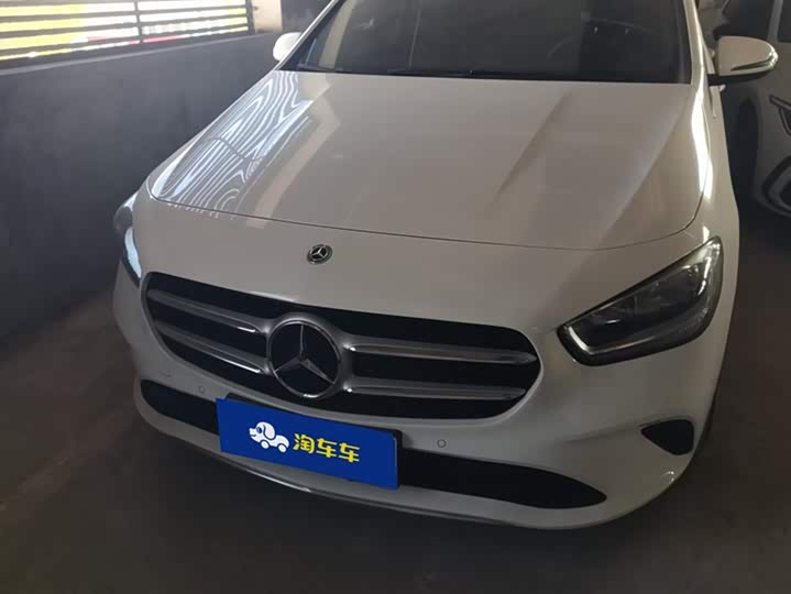 Mercedes-Benz B-Class 2022 2022款 B 180 时尚型