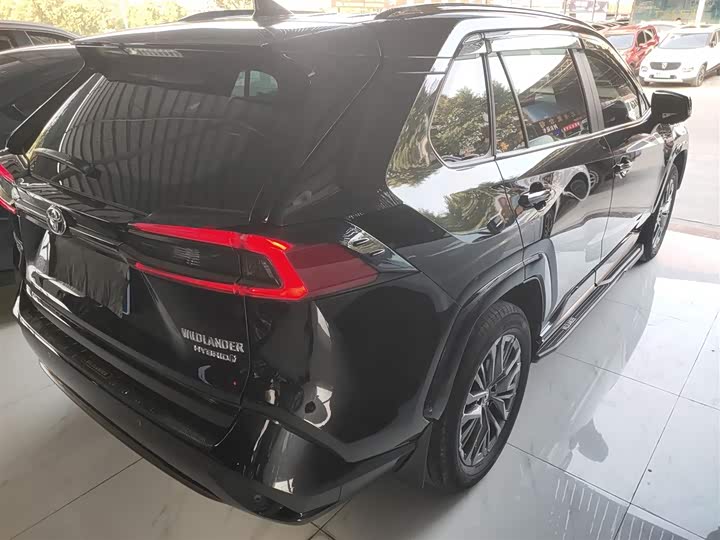 Toyota Wildlander 2024 2024款 双擎 2.5L E-CVT四驱豪华PLUS版