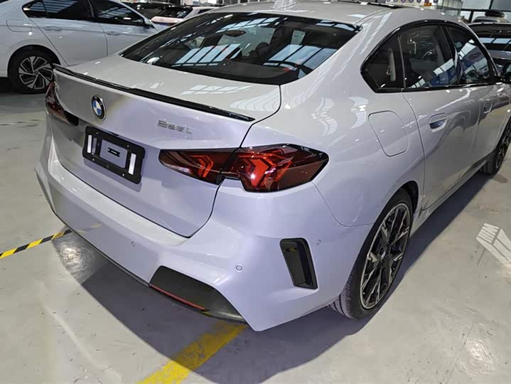 BMW 2 Series 2025 2025款 225L M运动套装