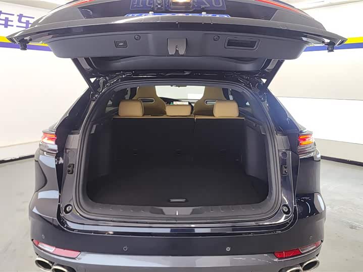 Changan UNI-K 2021 2021款 2.0T 尊贵型