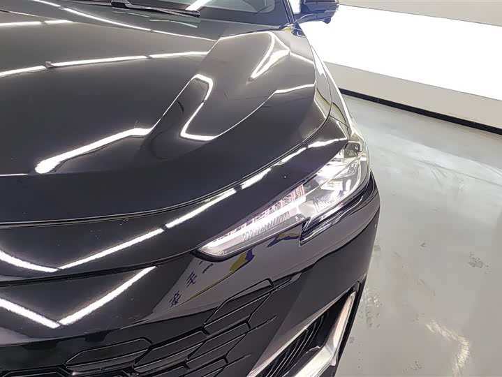 Changan UNI-K 2021 2021款 2.0T 尊贵型