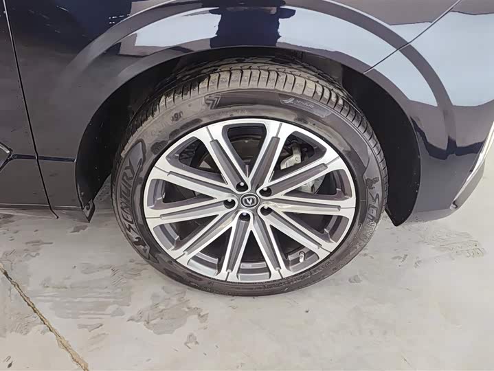 Changan UNI-K 2021 2021款 2.0T 尊贵型