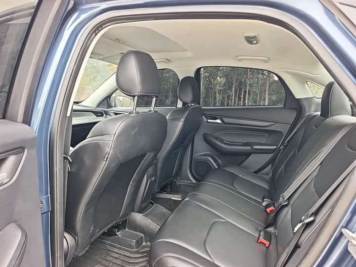 Ford Escort 2021 2021款 1.5L 自动铂金版