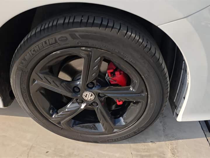 MG Motor 5 Scorpio 2022 2022款 1.5T Trophy运动豪享版