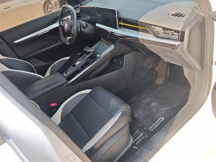 MG Motor 5 Scorpio 2022 2022款 1.5T Trophy运动豪享版