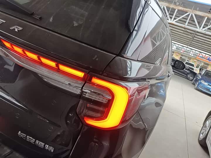 Ford Explorer 2023 2023款 EcoBoost 285 四驱钛金版 7座