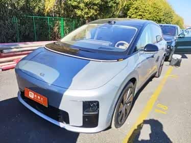 LiXiang i8 2025 2025款 标准版