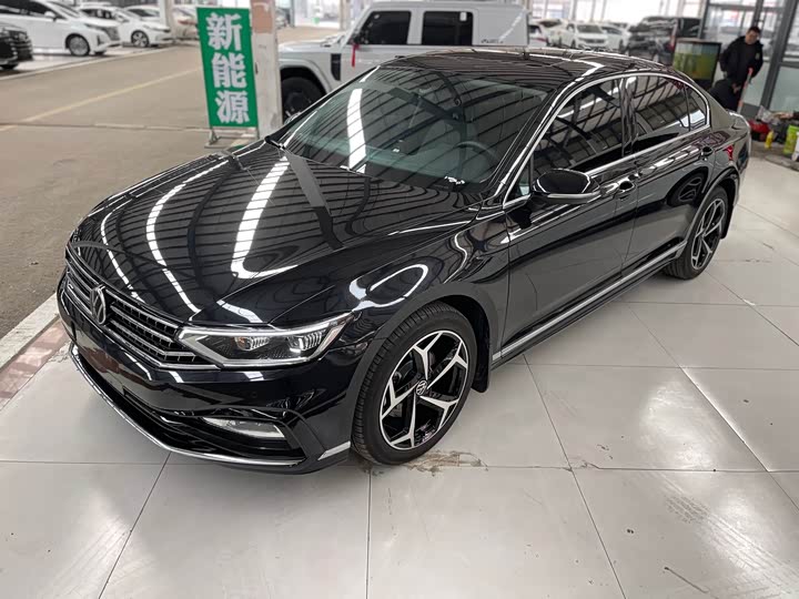 Volkswagen Magotan 2025 2025款 众享款 280TSI DSG豪华型