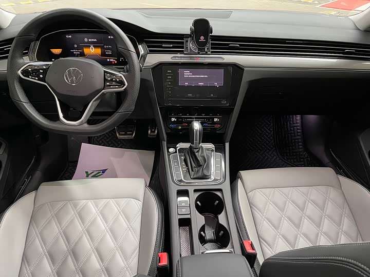 Volkswagen Magotan 2025 2025款 众享款 280TSI DSG豪华型