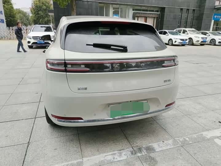 Aito M5 2025 2025款 增程 Ultra 四驱版