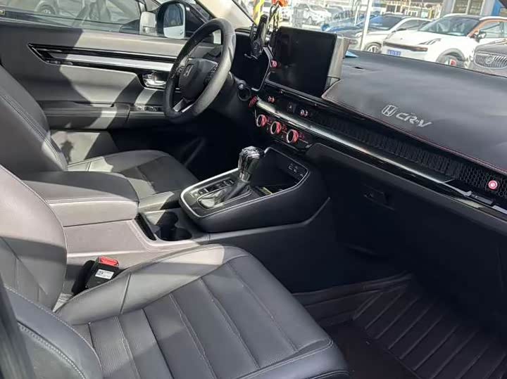 Honda CR-V 2024 2024款 240TURBO 四驱臻享版 5座