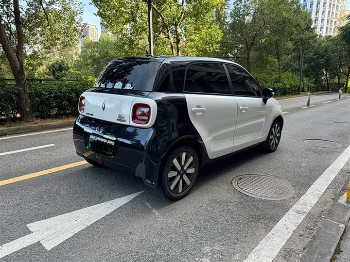 Ora Black Cat 2022 2022款 351km 豪华型 三元锂