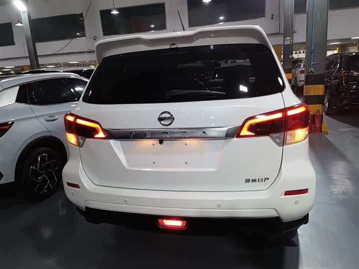 Nissan Terra 2020 2020款 2.5L XL Upper 自动两驱豪华版