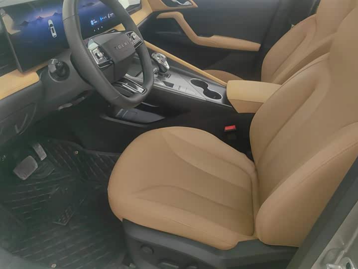 Roewe RX5 2023 2023款 1.5T 旗舰智驾版