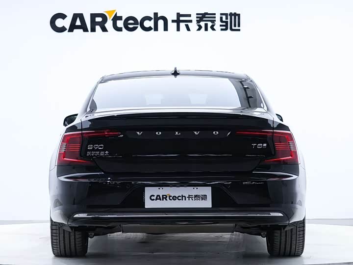 Volvo S90 Hybrid 2024 2024款 插电式混动 四驱长续航智雅豪华版