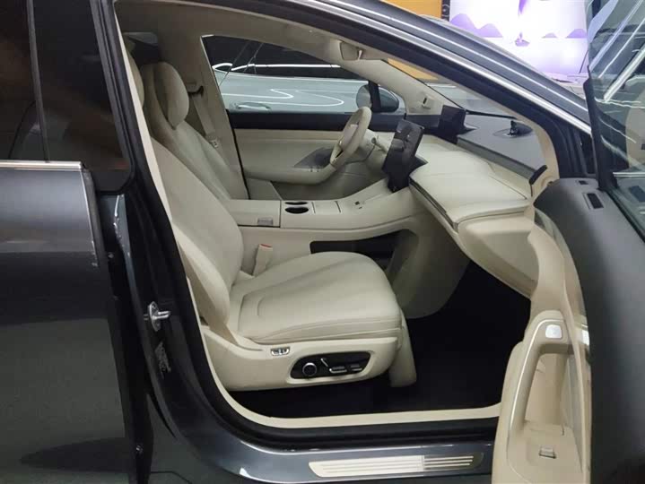 Luxeed R7 2024 2024款 纯电 802km Max