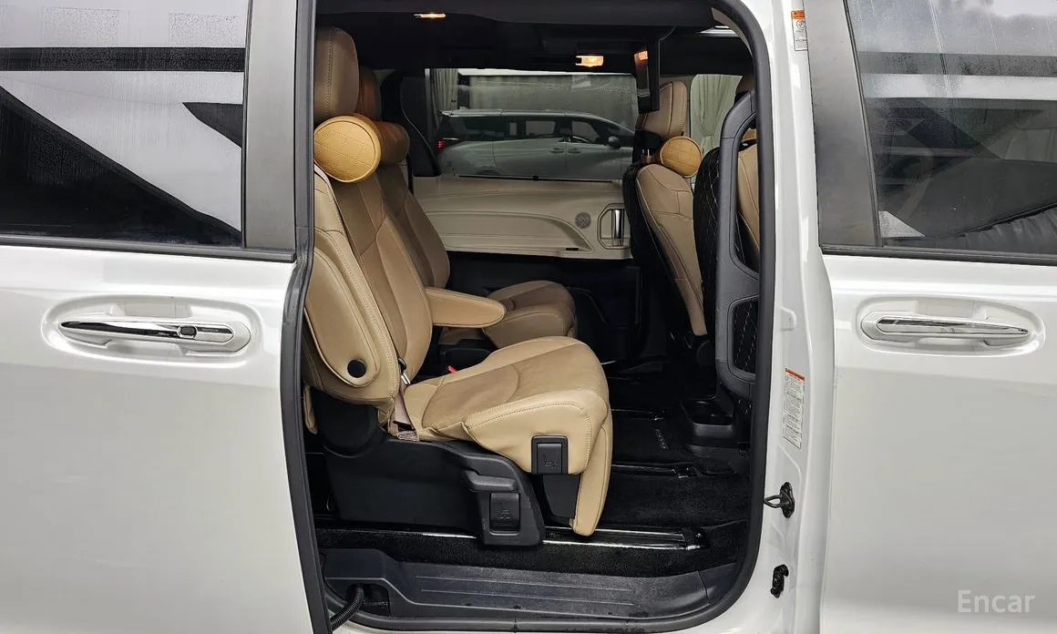 Toyota Sienna 2020 2.5 Hybrid 2WD