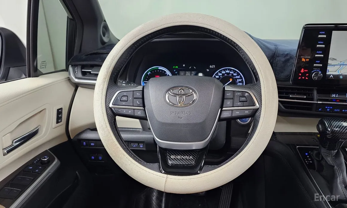 Toyota Sienna 2020 2.5 Hybrid 2WD