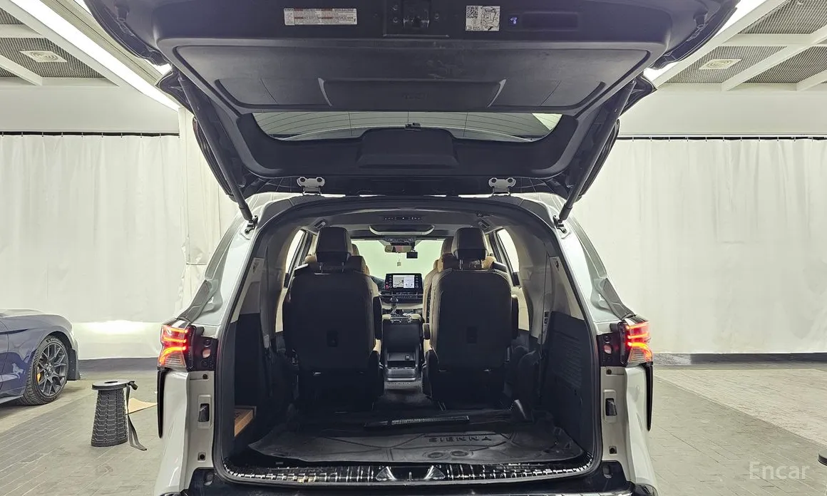 Toyota Sienna 2020 2.5 Hybrid 2WD