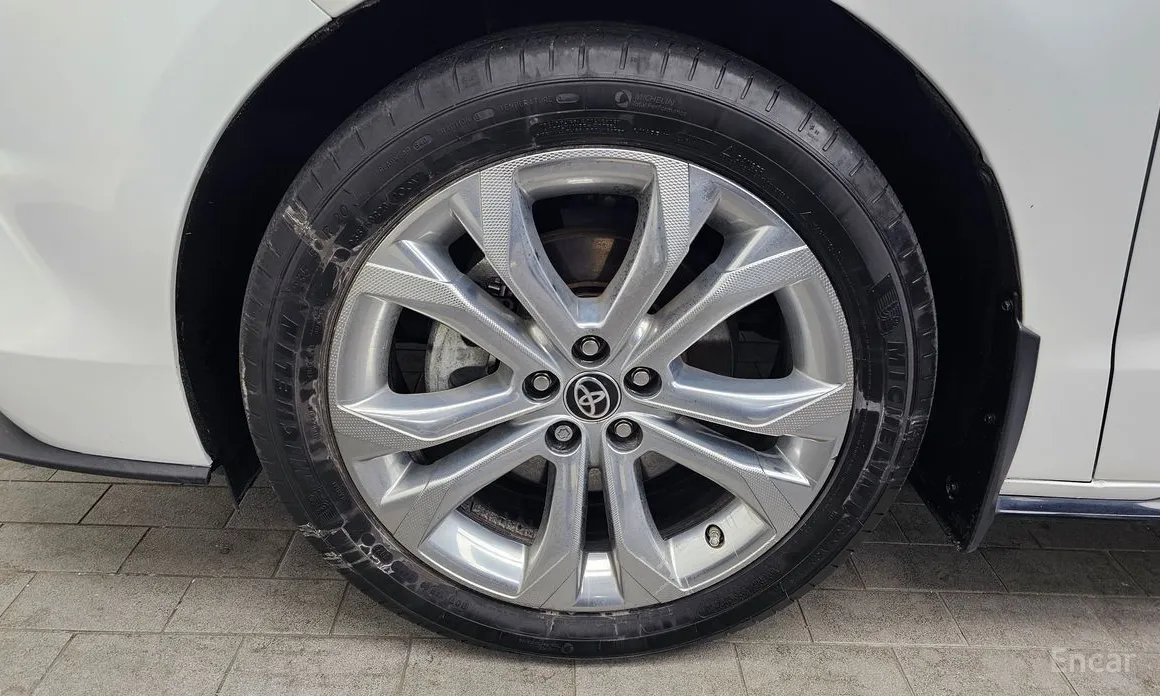 Toyota Sienna 2020 2.5 Hybrid 2WD