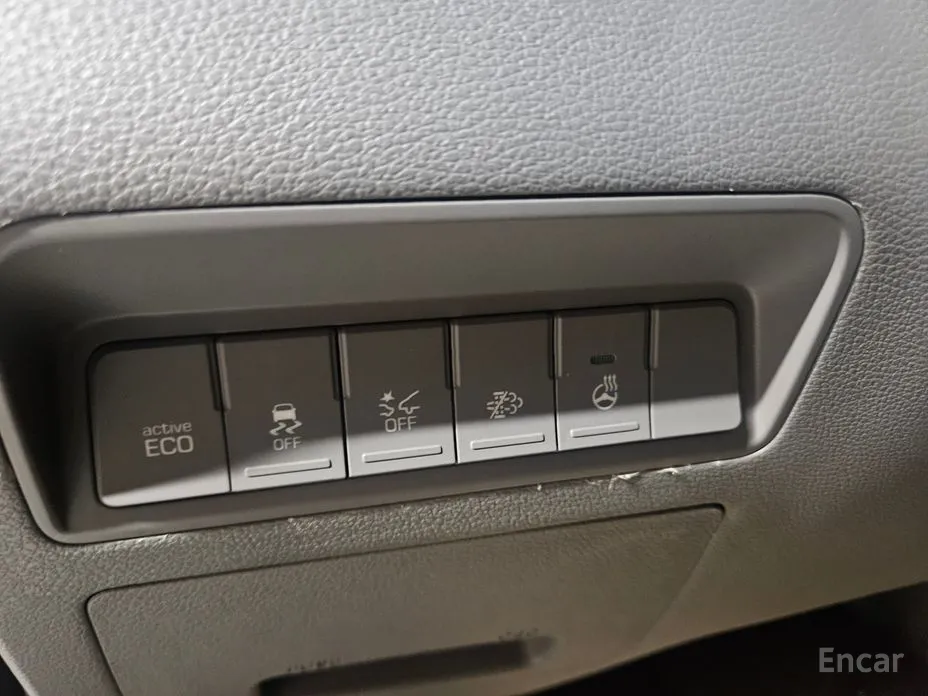 Hyundai Solati 2015 15-seater