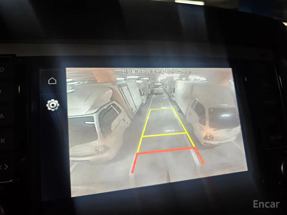 Hyundai Solati 2015 15-seater