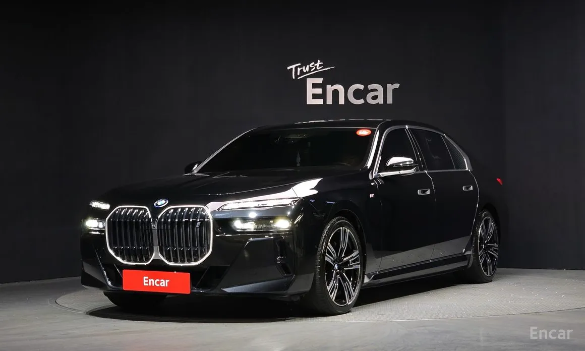 BMW i7 2022 xDrive 60 M sport