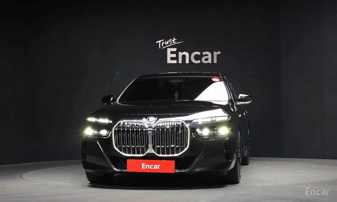 BMW i7 2022 xDrive 60 M sport