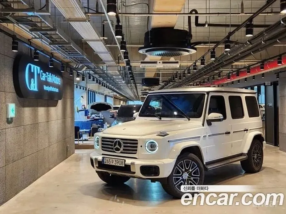 Mercedes-Benz G-Class 2024 G450d