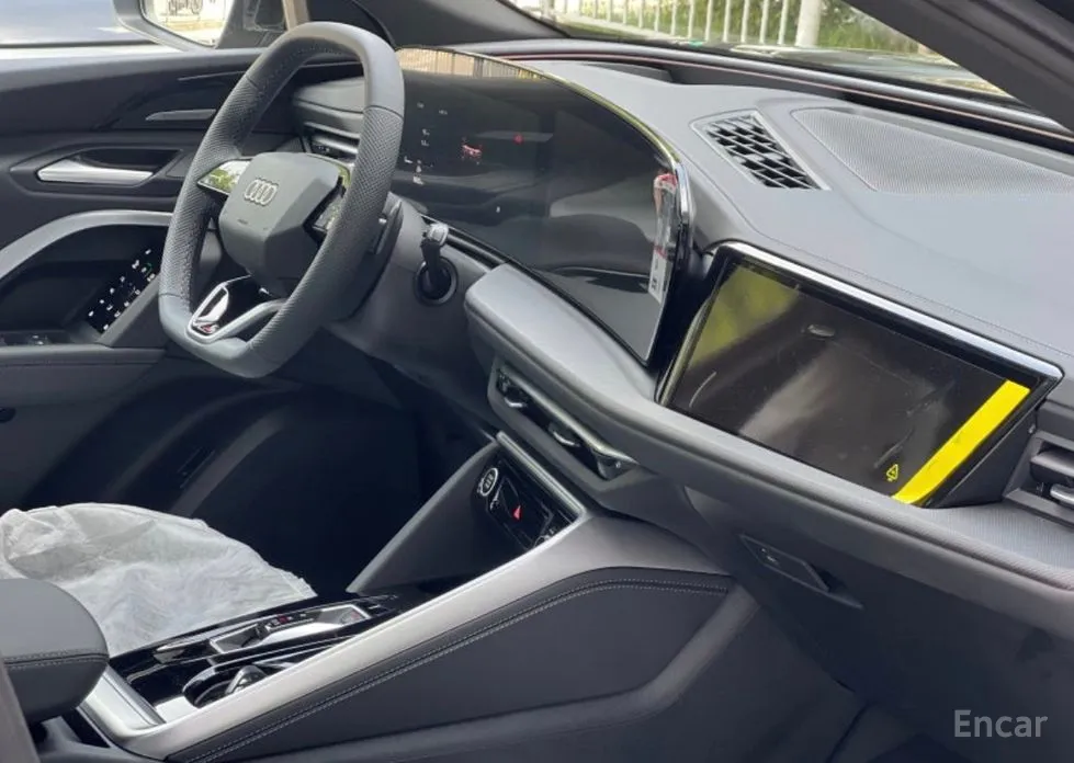 Audi Q5 2025 40 TDI Quattro S Line Black Edition