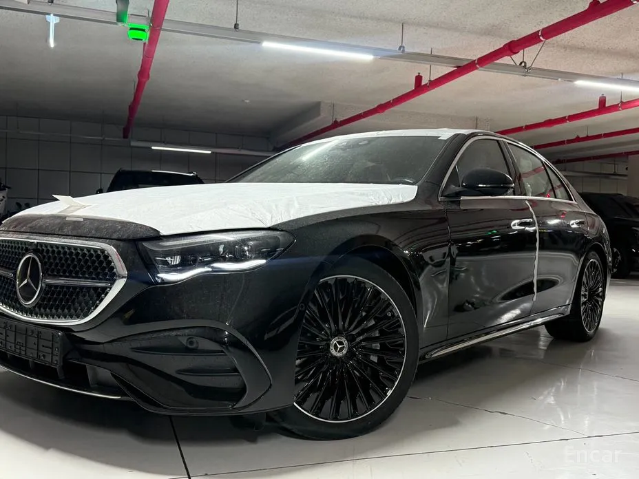 Mercedes-Benz E-Class 2024 E300 4MATIC AMG Line
