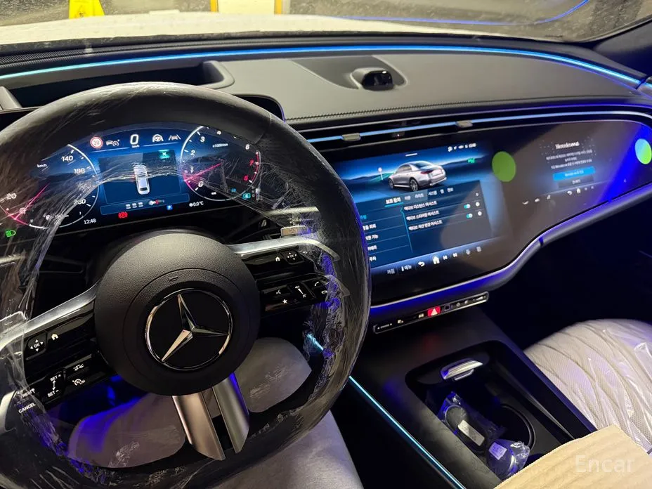 Mercedes-Benz E-Class 2024 E300 4MATIC AMG Line