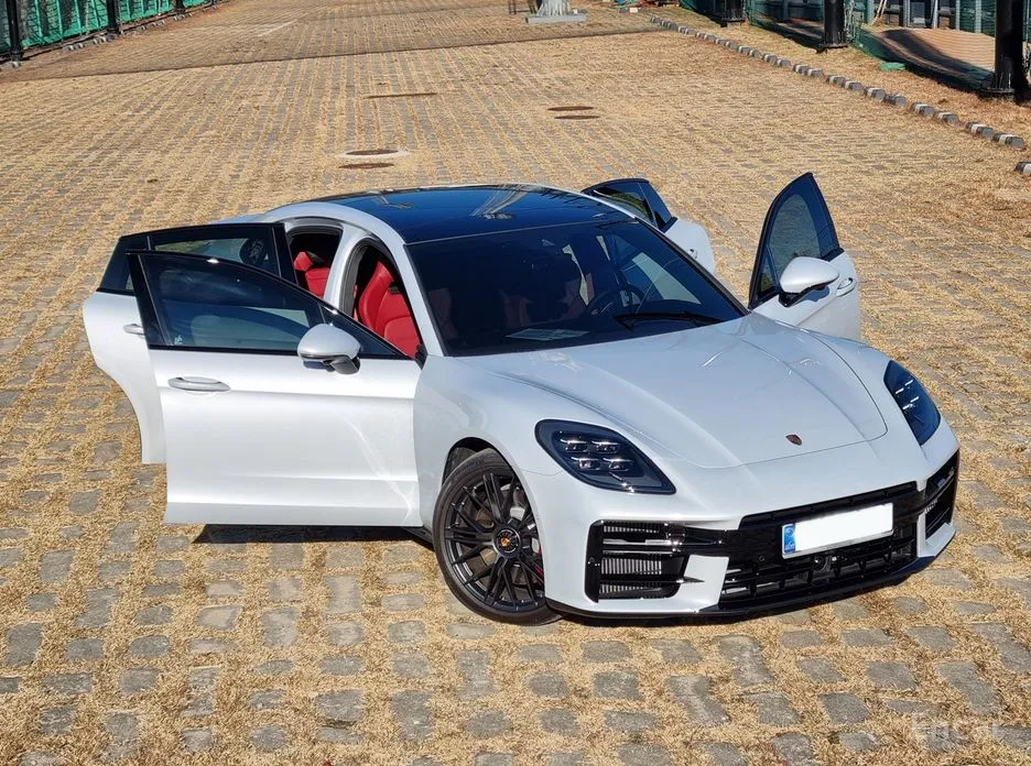 Porsche Panamera 2024 4.0 GTS