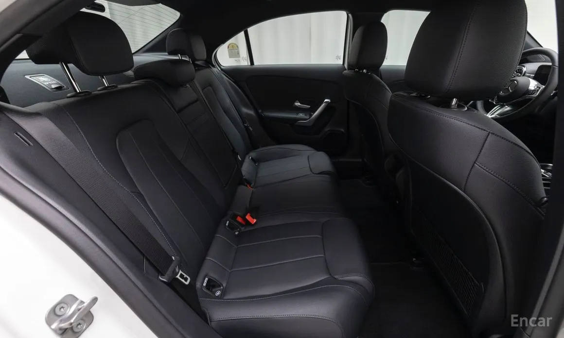 Mercedes-Benz A-Class 2019 A220 Sedan