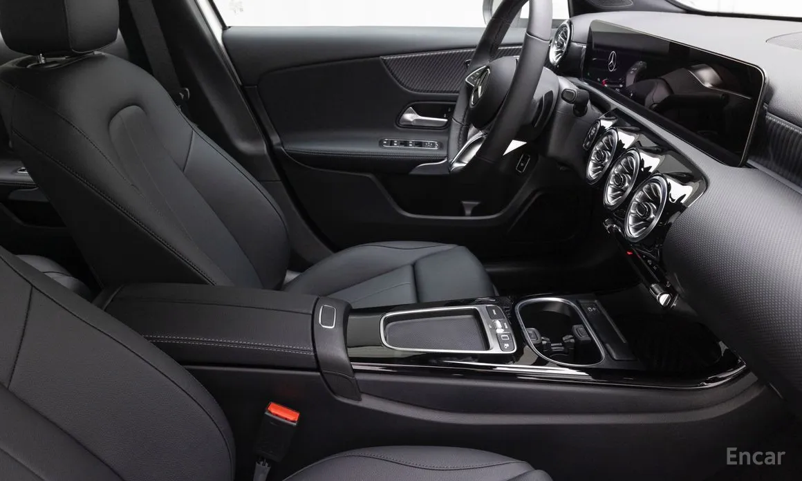 Mercedes-Benz A-Class 2019 A220 Sedan