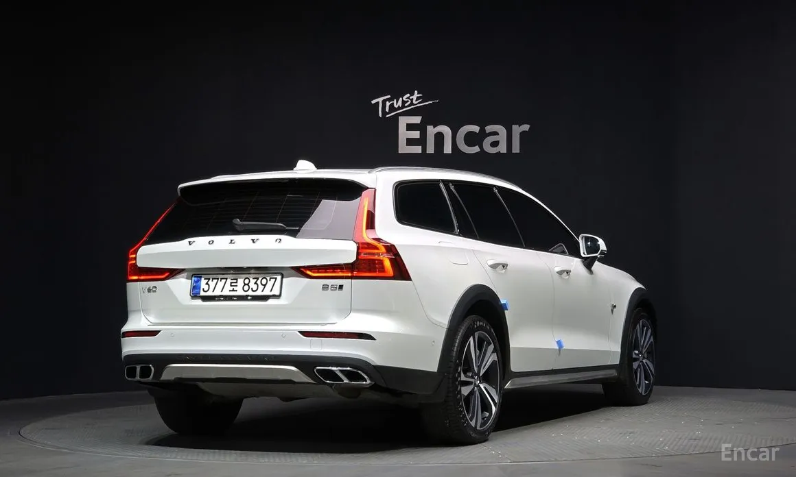 Volvo V60 2019 B5 Pro AWD