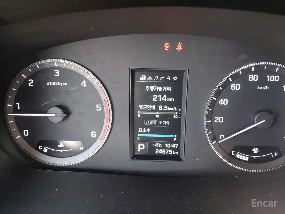 Hyundai Solati 2015 15-seater