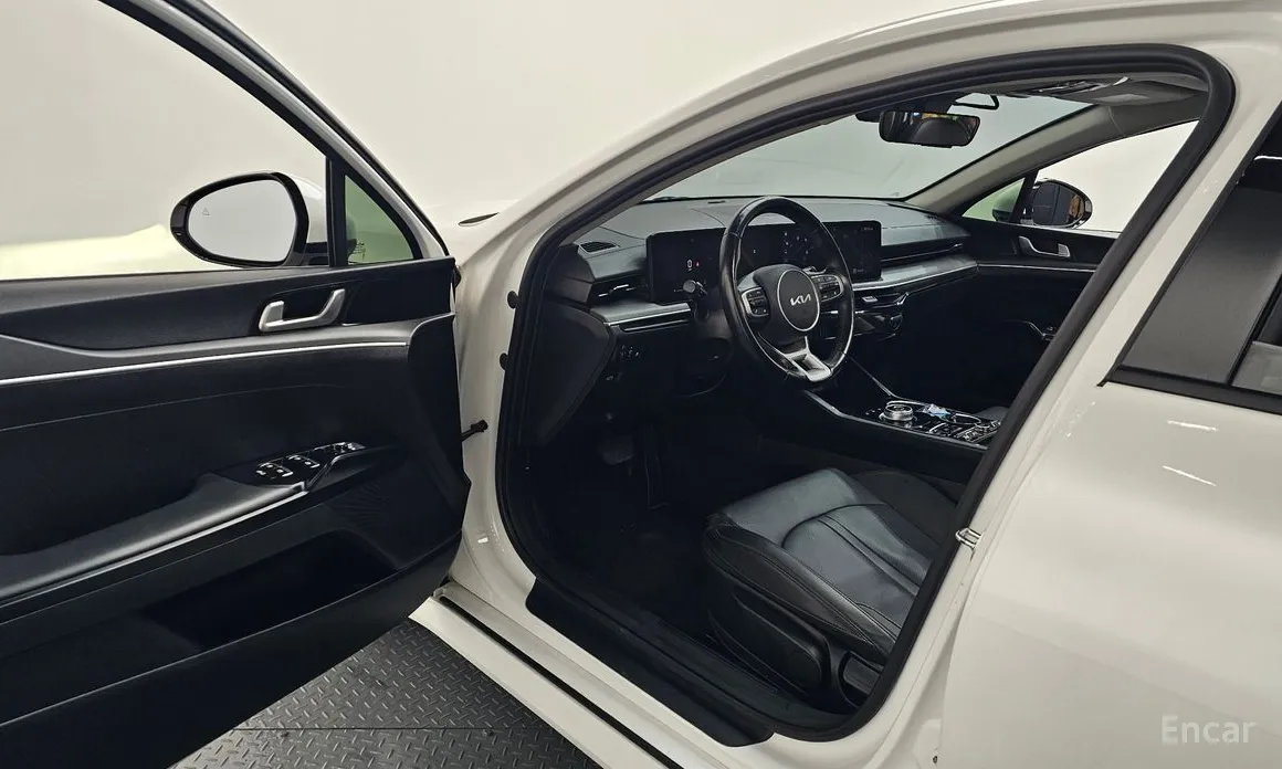 Kia K5 2023 2.0 LPi(Rent)